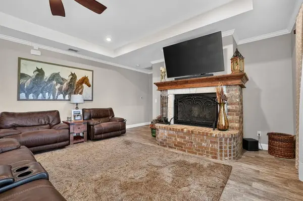 7404 County Rd 96, Midland, TX 79706