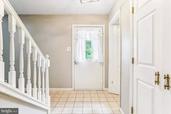 4219 HIGH RIDGE RD, Haymarket, VA 20169