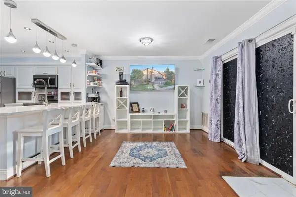 3948 WOODHUE PL #18, Alexandria, VA 22309