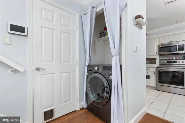 3948 WOODHUE PL #18, Alexandria, VA 22309