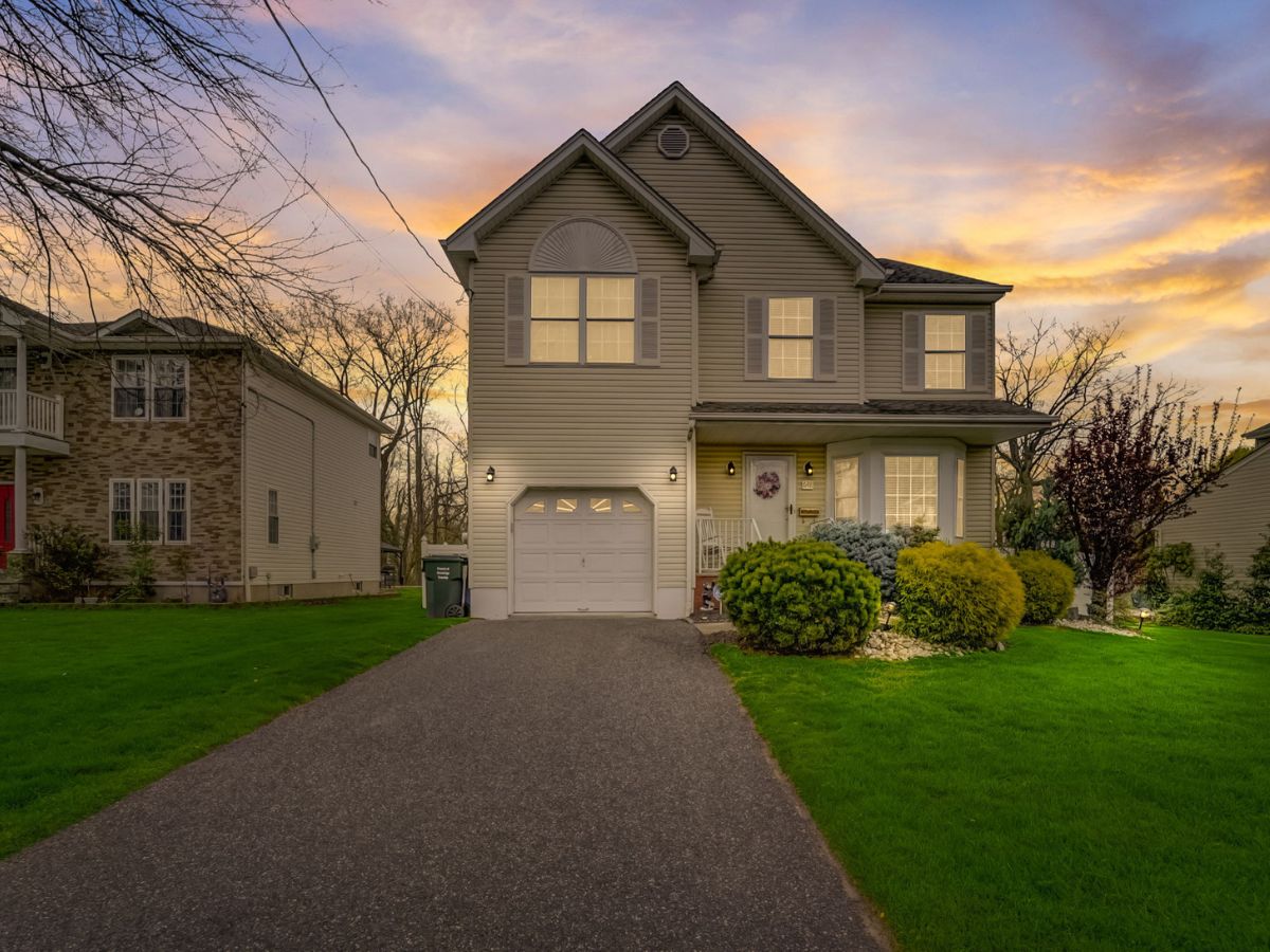 Woodbridge, New Jersey community image representing homes and local lifestyle in ZIP code 07095