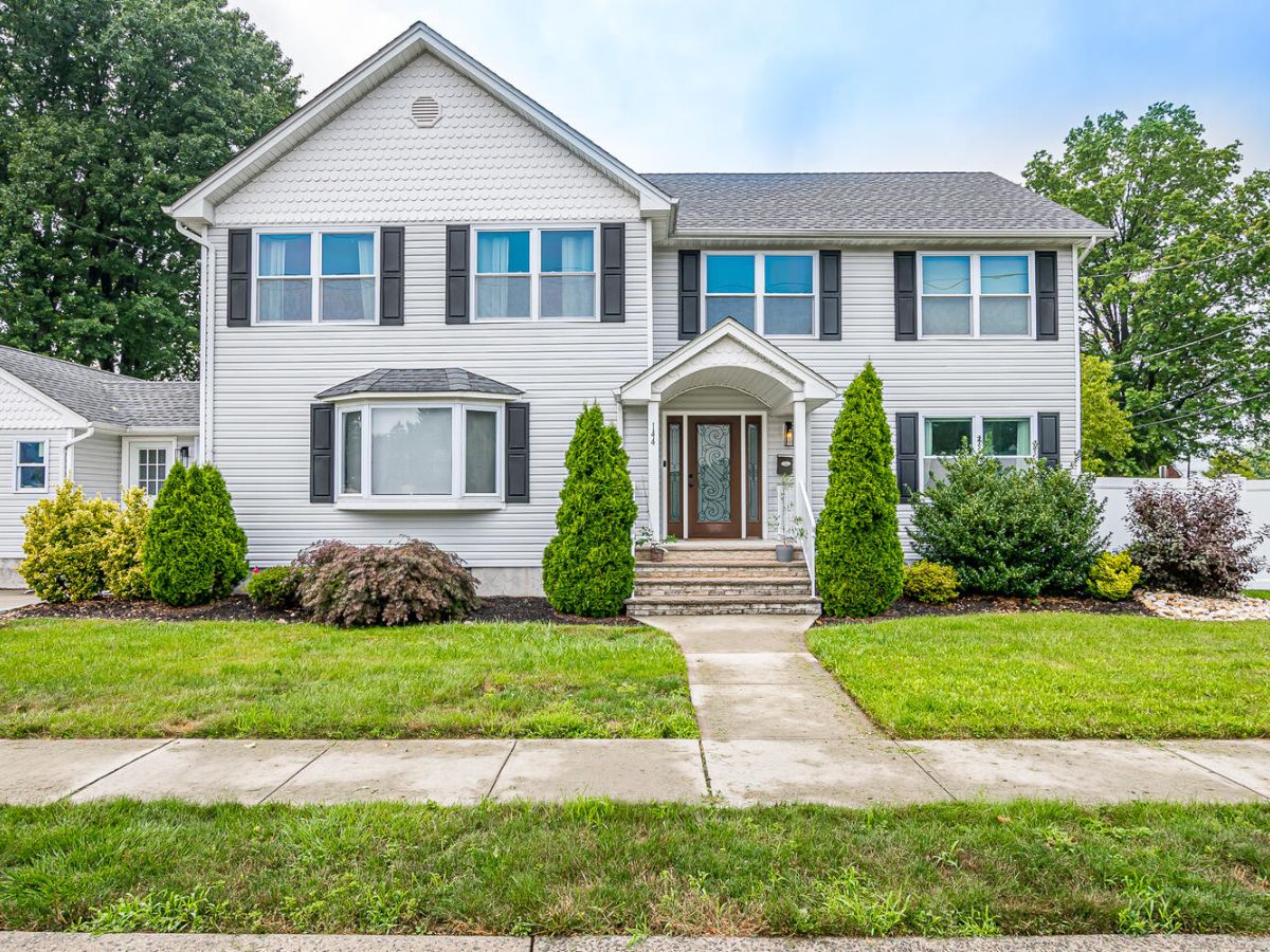Fords, New Jersey community image representing homes and local lifestyle in ZIP code 08863
