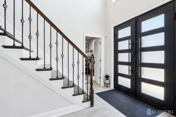 13 Caldwell RD, Edison, NJ 08817