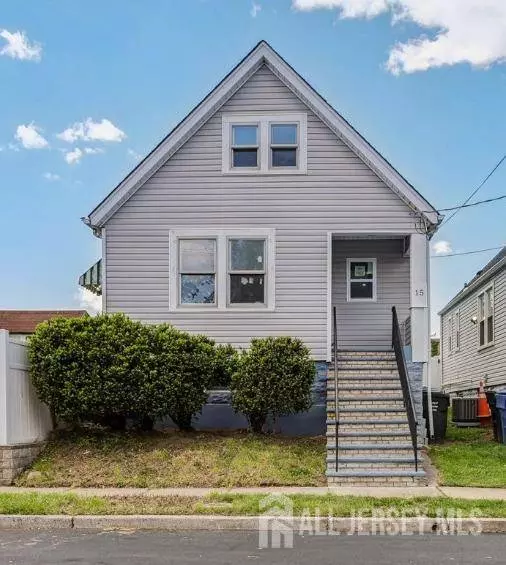 15 Frazer ST, Fords, NJ 08863