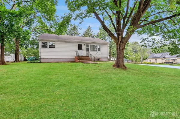 30 Lafayette AVE, Franklin Twsp, NJ 08873