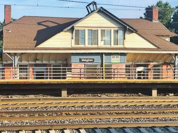 265 Middlesex Ave, Metuchen Boro, NJ 08840