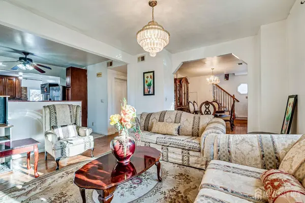 651 W Lincoln AVE W, Rahway, NJ 07065
