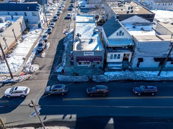 591 New Brunswick Ave, Perth Amboy City, NJ 08861