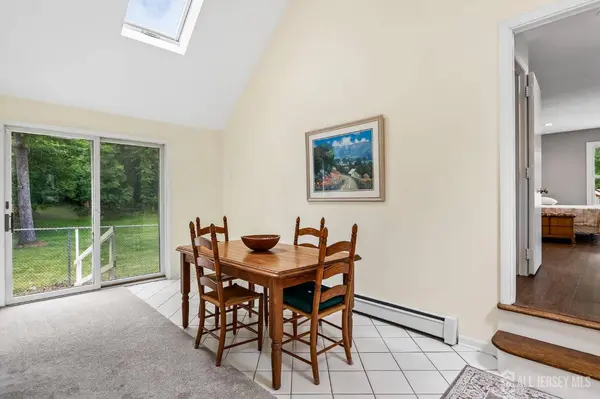 37 Davidson Mill RD, South Brunswick, NJ 08902