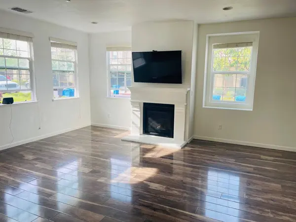 74 Caspian WAY, Gilroy, CA 95020