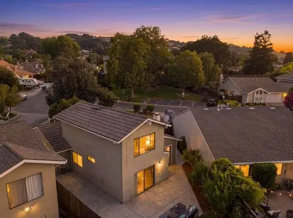 8710 Jan DR, Gilroy, CA 95020