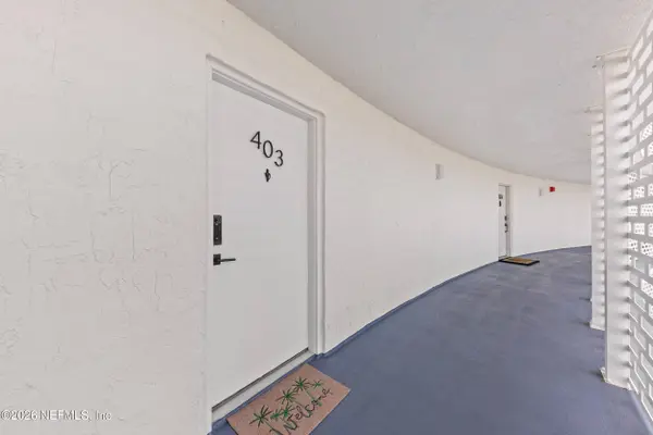 1601 OCEAN DR S #403, Jacksonville Beach, FL 32250