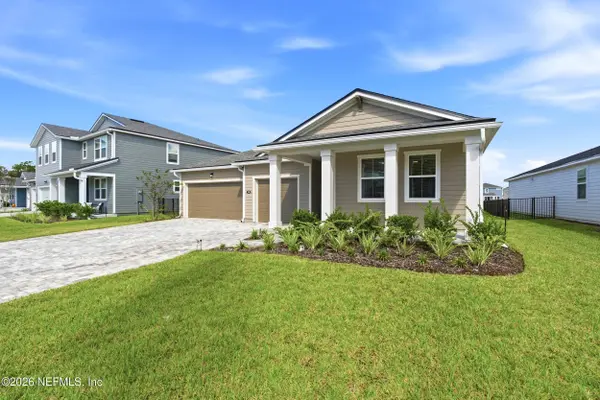 136 HOLLY CREEK DR, St. Johns, FL 32259