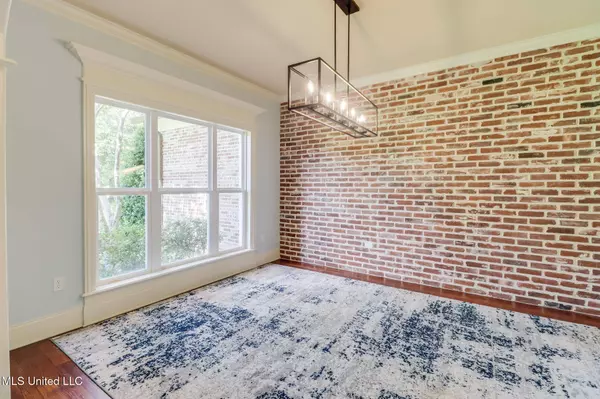 23131 Stablewood Circle, Pass Christian, MS 39571