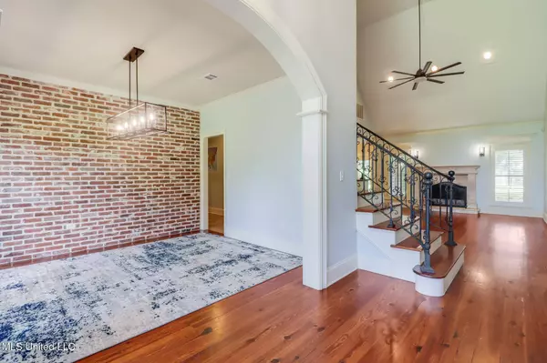 23131 Stablewood Circle, Pass Christian, MS 39571