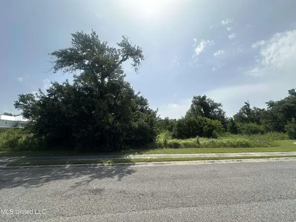 110 Destiny Oaks Drive, Long Beach, MS 39560