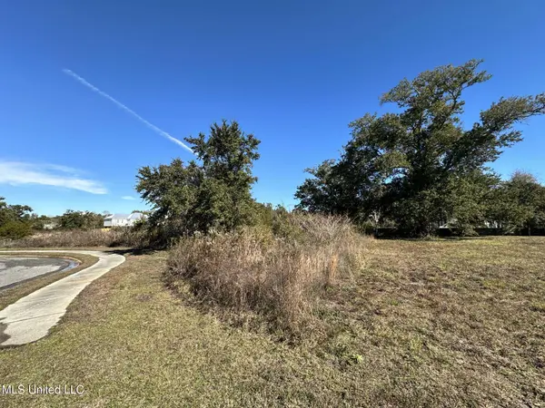 110 Destiny Oaks Drive, Long Beach, MS 39560