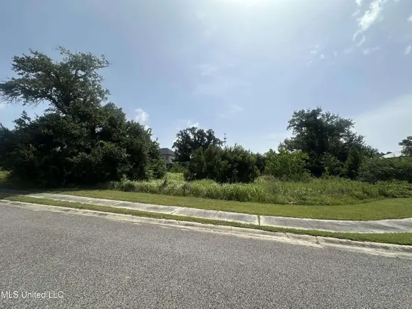 110 Destiny Oaks Drive, Long Beach, MS 39560