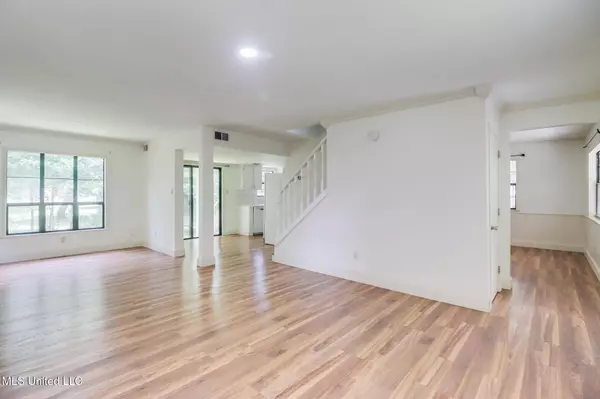 6910 Apuwai Place, Diamondhead, MS 39525