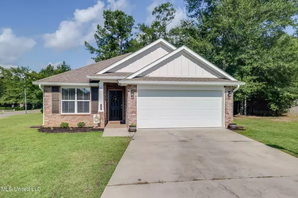 14001 Fox Hill Drive, Gulfport, MS 39503