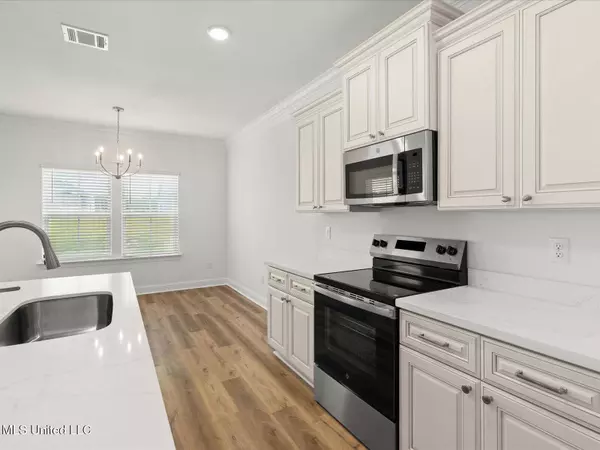 7974 Deerberry Court, Biloxi, MS 39532