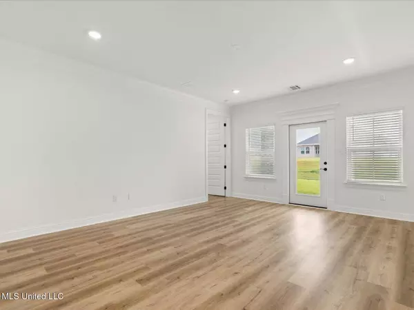 7974 Deerberry Court, Biloxi, MS 39532