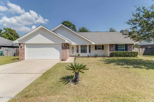 1624 Lori Drive, Ocean Springs, MS 39564