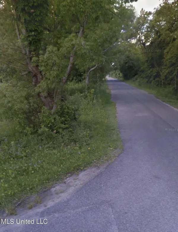 419 Josephine Street, Pass Christian, MS 39571