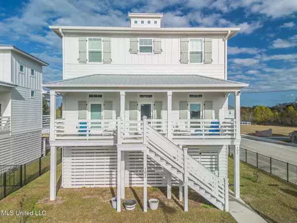 102 W Second Street, Pass Christian, MS 39571