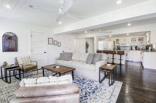 411 Necaise Street, Waveland, MS 39576