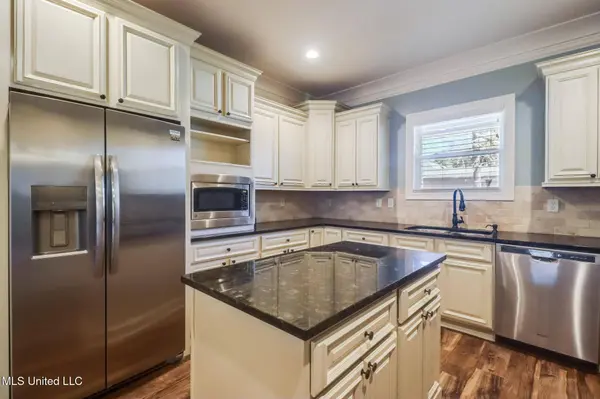 857 Reed Lane, Gulfport, MS 39507