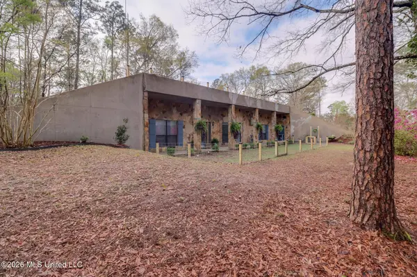 65 Gartman Road, Perkinston, MS 39573
