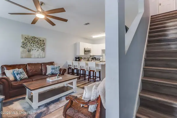 1140 Century Oaks Drive #A, Gulfport, MS 39507