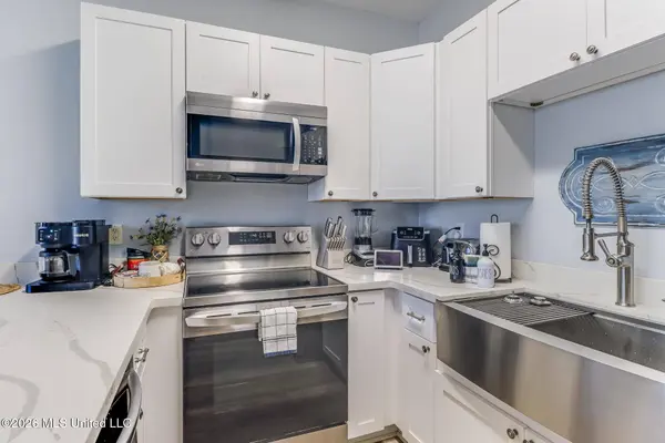 1140 Century Oaks Drive #A, Gulfport, MS 39507