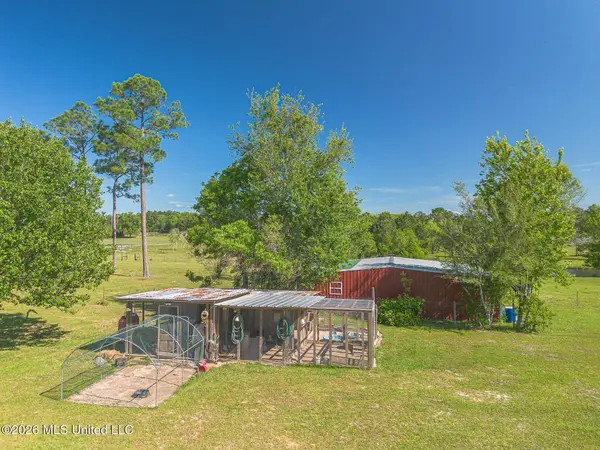 19241 Hunter Drive, Kiln, MS 39556