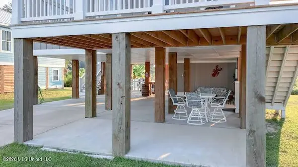 122 Shelter Rock Drive, Long Beach, MS 39560
