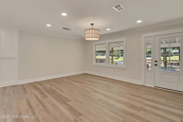 62 54th Street, Gulfport, MS 39507
