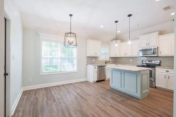 4119 Glen Laurel Drive East, Valdosta, GA 31605