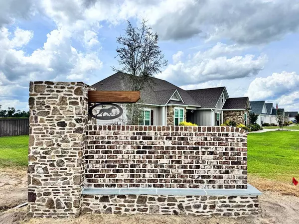 449 Long Pond Road, Lake Park, GA 31636