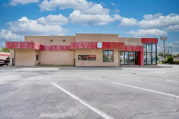 1197 Lakes Boulevard, Lake Park, GA 31636