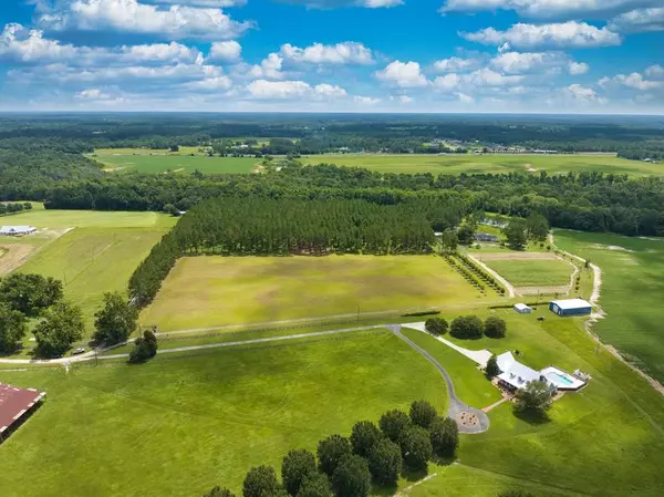 6936 Simpson Road, Hahira, GA 31632