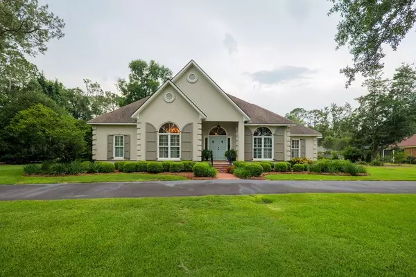 951 S Lakeshore Drive, Valdosta, GA 31605