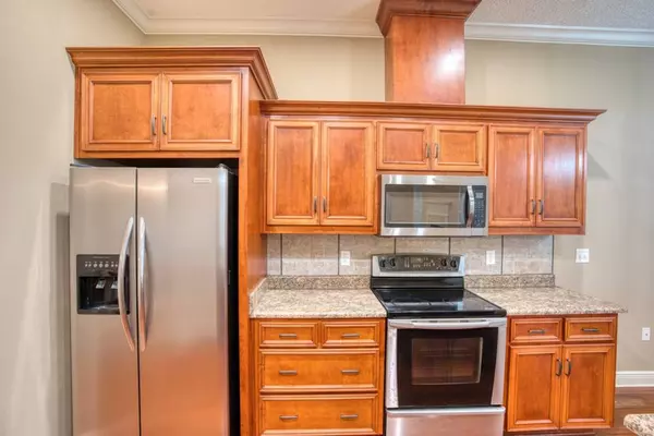 5229 Maycomb Avenue, Hahira, GA 31632