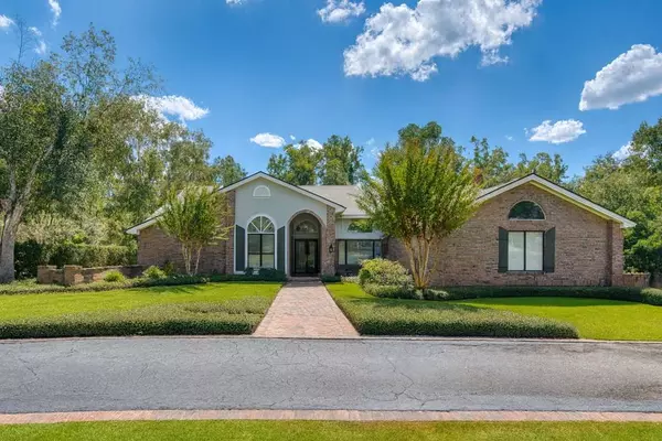 787 Lake Laurie Drive, Valdosta, GA 31605