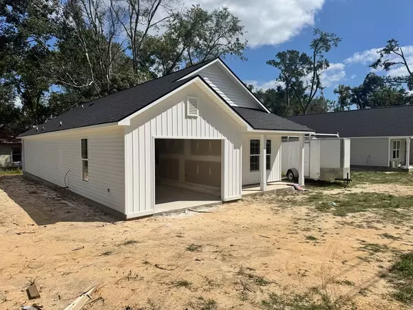 301 Wright Street, Hahira, GA 31632