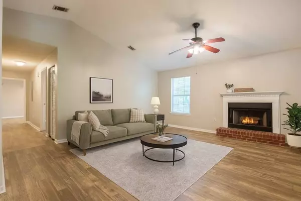 2092 S Sherwood Drive, Valdosta, GA 31602