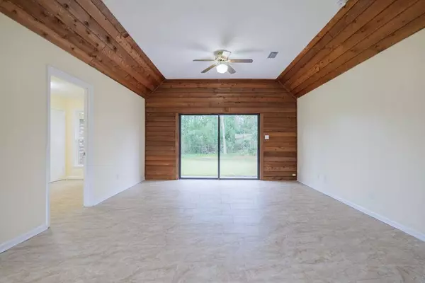 9 Oconee Place, Valdosta, GA 31602