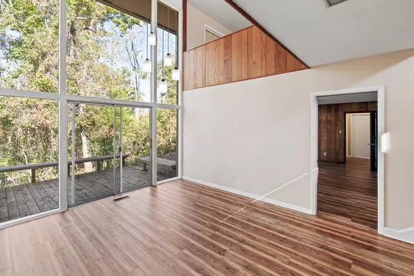 2446 MEADOWBROOK DR, Valdosta, GA 31602