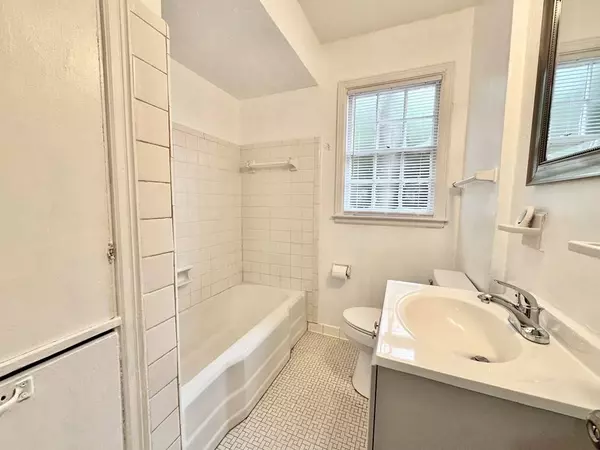 1811 Slater Street, Valdosta, GA 31602