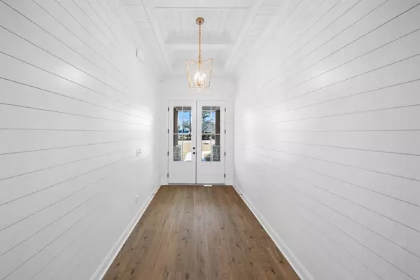 449 Long Pond Road, Lake Park, GA 31636